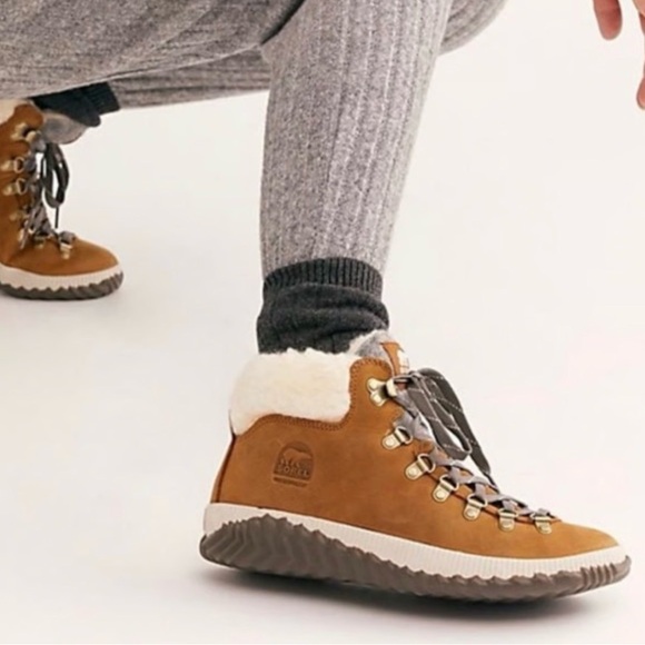 Sorel Shoes - SOREL Out N About Plus Conquest Waterproof Ankle Boots Tan Suede Shearling 5